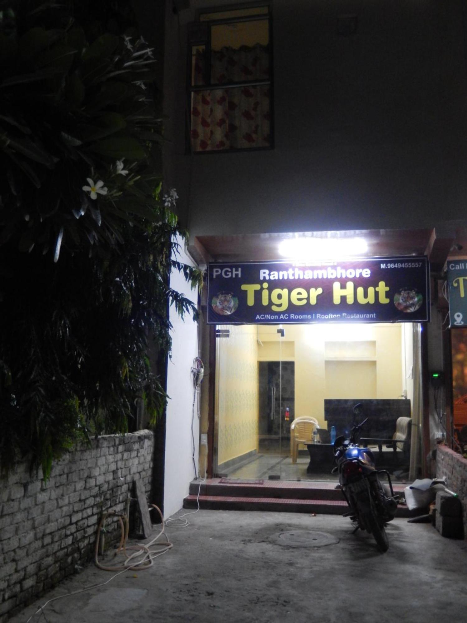 Ranthambhore Tiger Hut Sawai Madhopur Eksteriør bilde